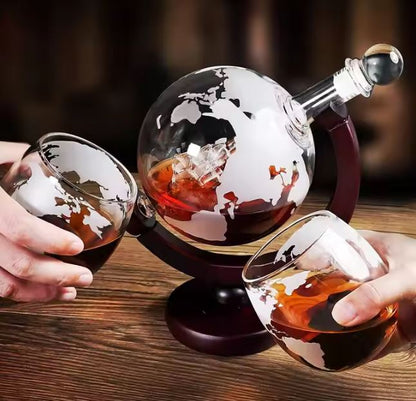 Bouteille Globe Terrestre - L’Art de Déguster avec Élégance 🌍